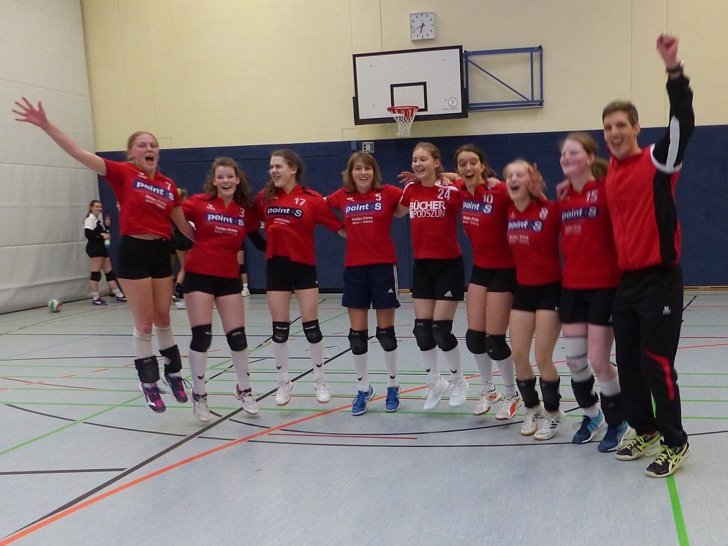 Briloner Volleyballerinnen holen Bezirkspokal!